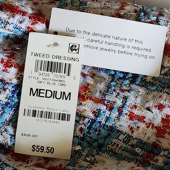 NWT Multicolor Tweed Mini Skirt with Metallic Threads ON 34th Size Medium - Picture 4 of 10